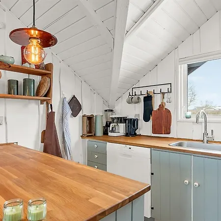 Kajsa - 150m From The Sea By Interhome Nyaraló